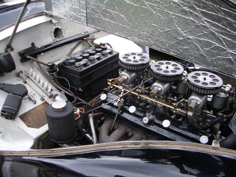 lovely 401 engine bay
