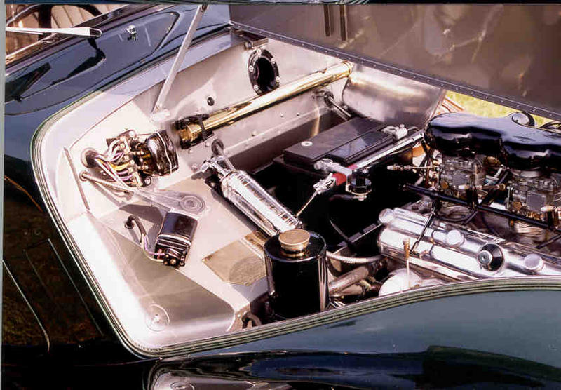 400 engine bay2
