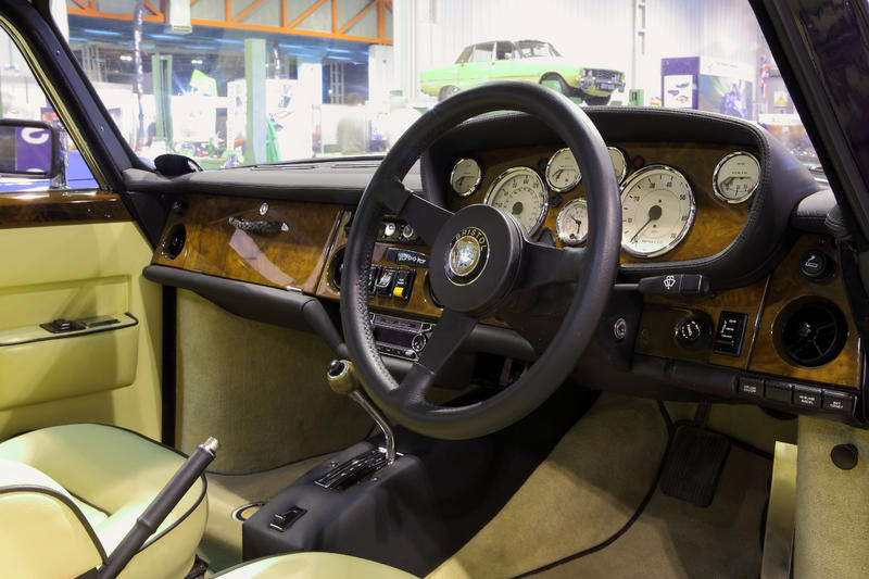 Bristol 411 S6 dash & interior