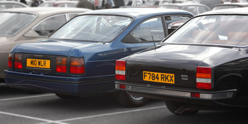 Bristol Blenheim & Brigand tail differences